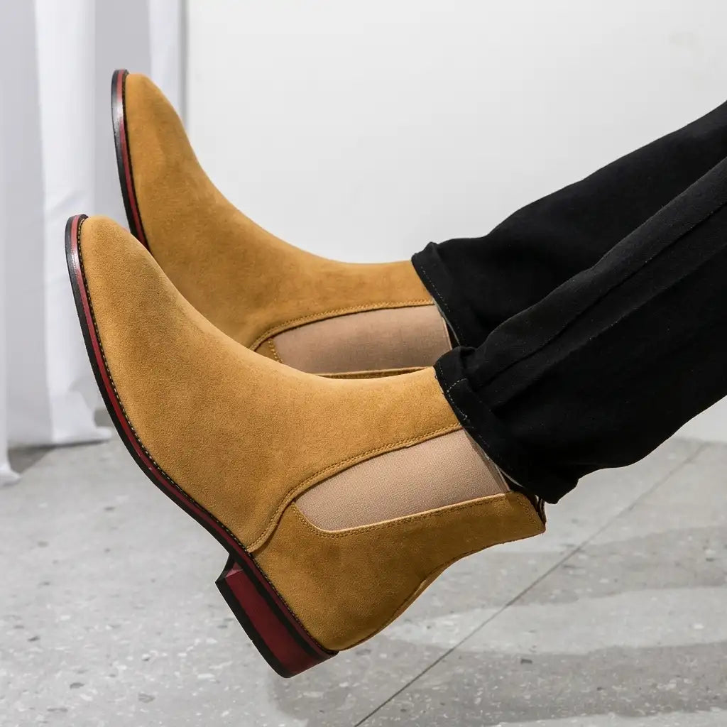 Suede Chelsea Boots with Elastic Side Panels Modeberg Bern