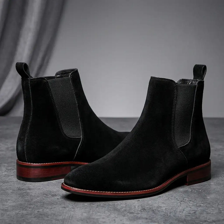 Suede Chelsea Boots with Elastic Side Panels Modeberg Bern