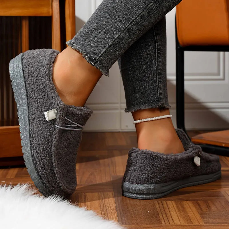 Zyvanna™ Kuschelige Teddy Slippers Modeberg Bern