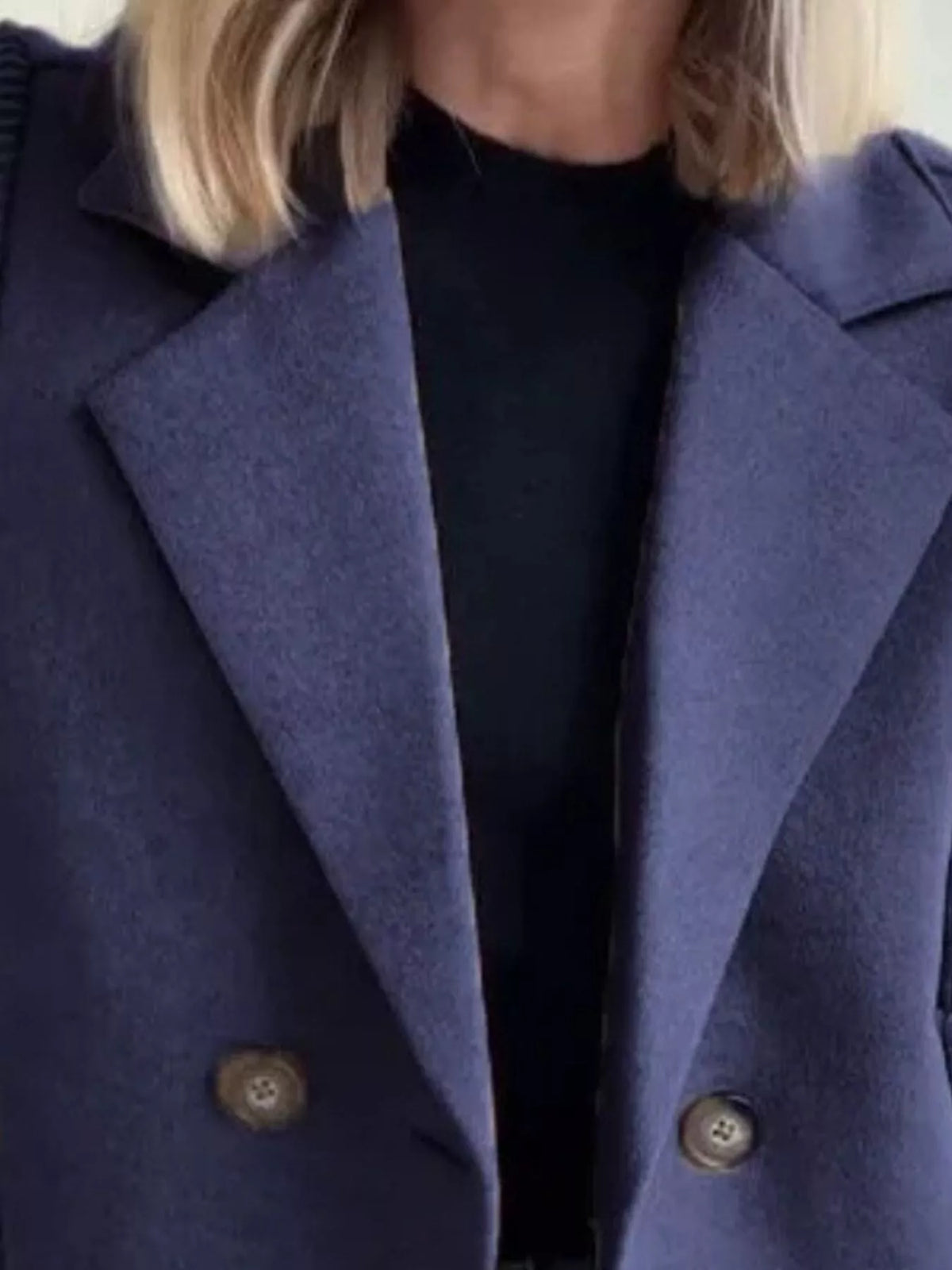 Mid-Length Shawl Collar Overcoat with Buttoned Front Modeberg Bern