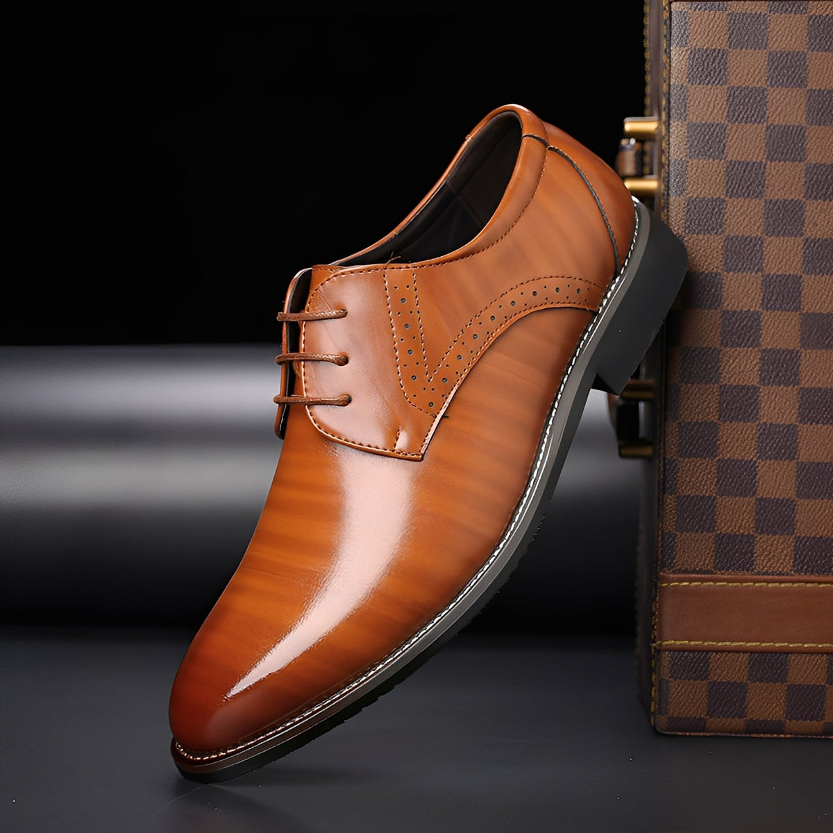 Beckham - Formelle Schnürschuhe im Brogue-Stil für Männer Modeberg Bern