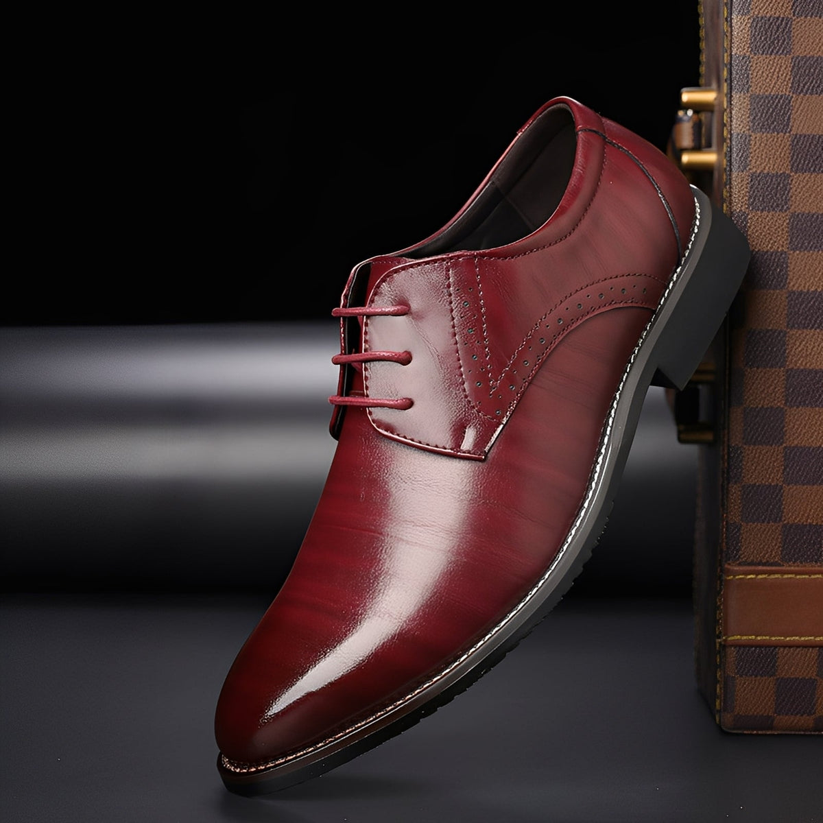 Beckham - Formelle Schnürschuhe im Brogue-Stil für Männer Modeberg Bern