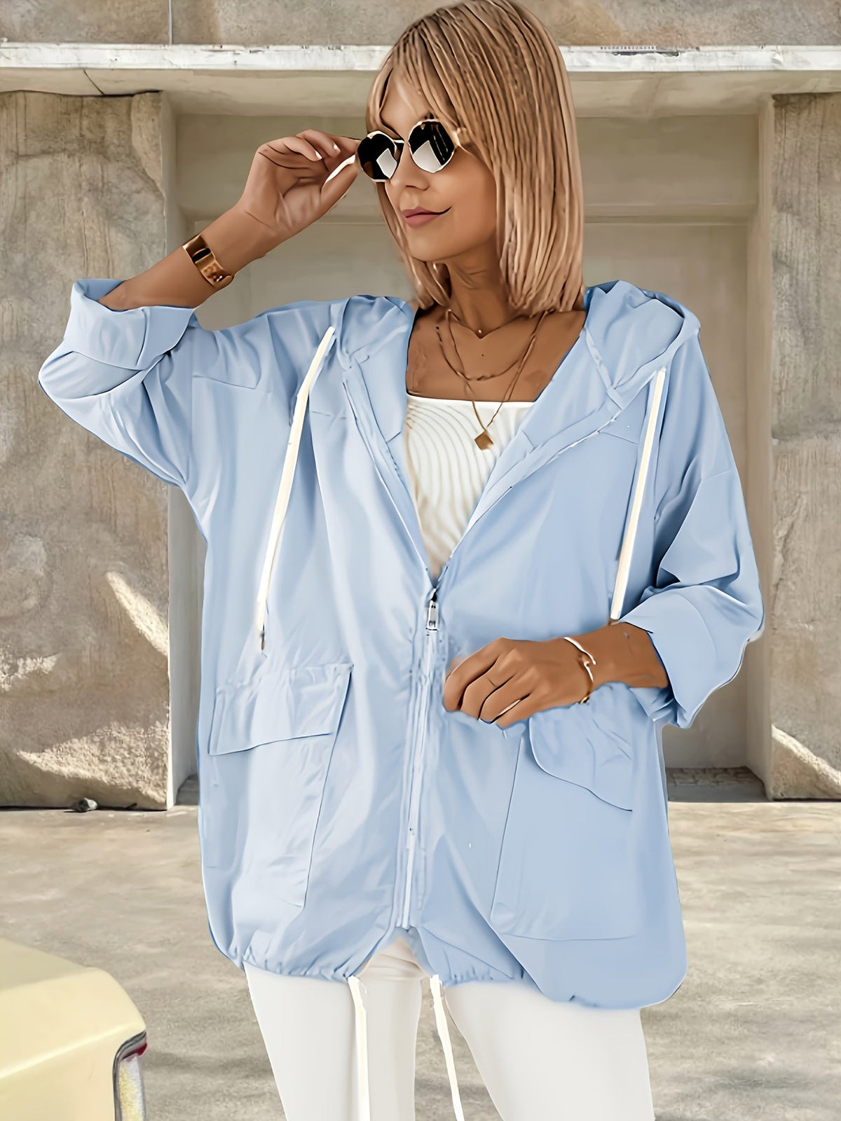 Lightweight Hooded Drawstring Jacket Modeberg Bern