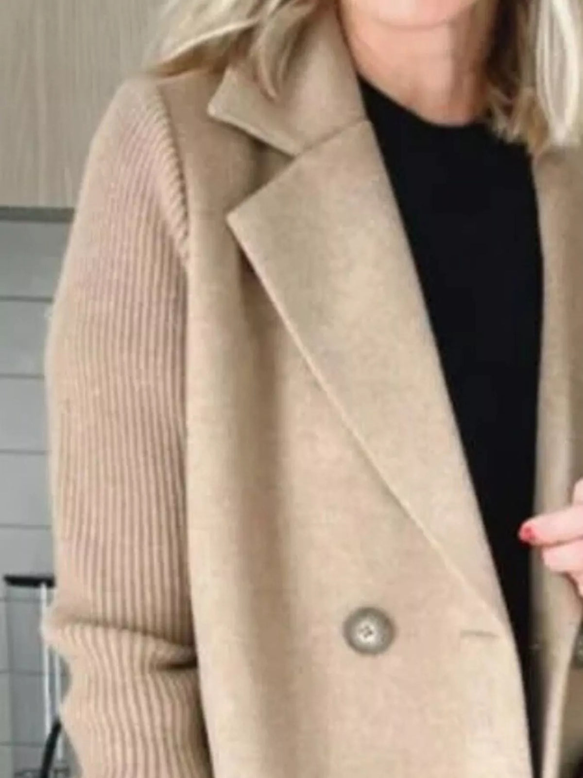 Mid-Length Shawl Collar Overcoat with Buttoned Front Modeberg Bern