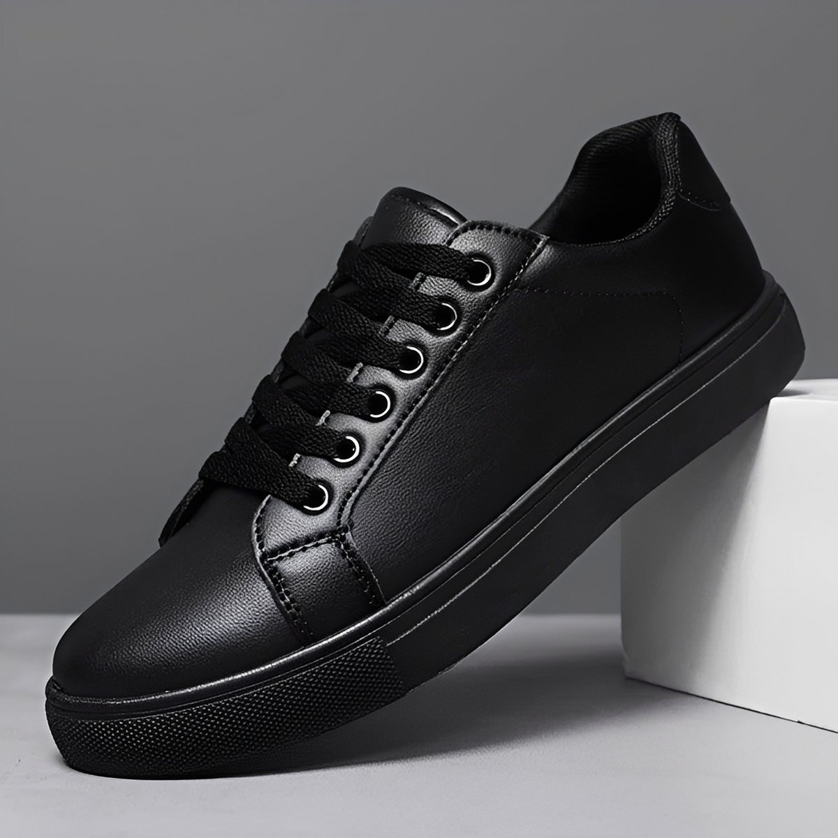 Nicholas - Modische Schnür-Sneaker Modeberg Bern