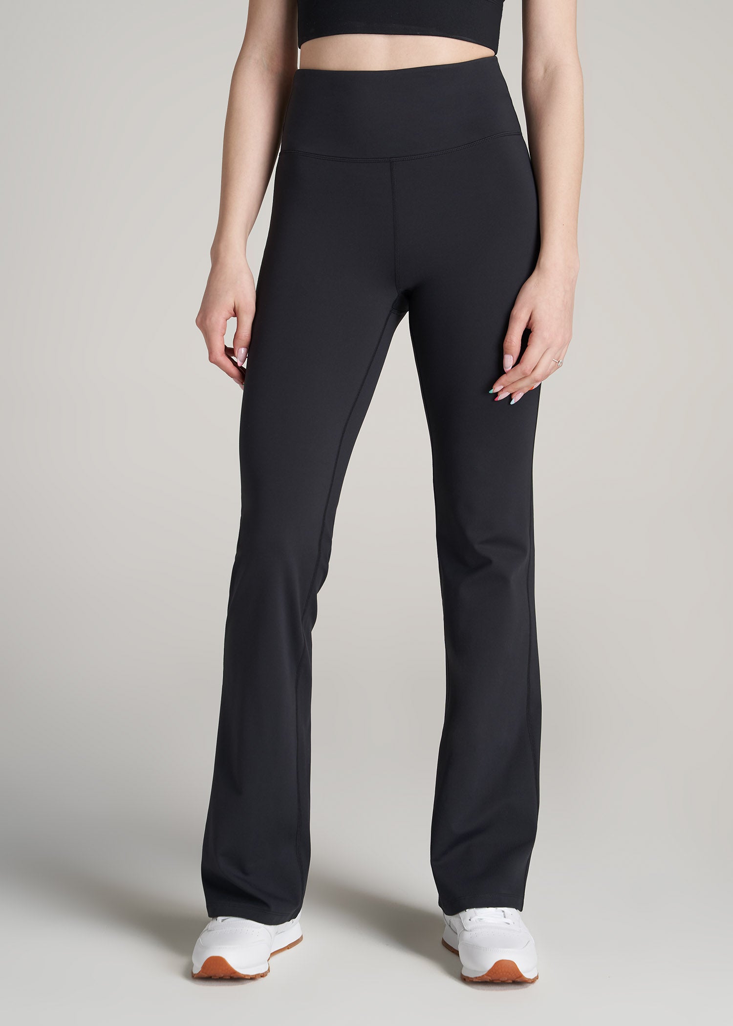 Balira™ Flare Yoga-Hose Modeberg Bern