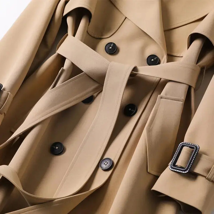 Elina™ Zeitloser Trenchcoat Modeberg Bern