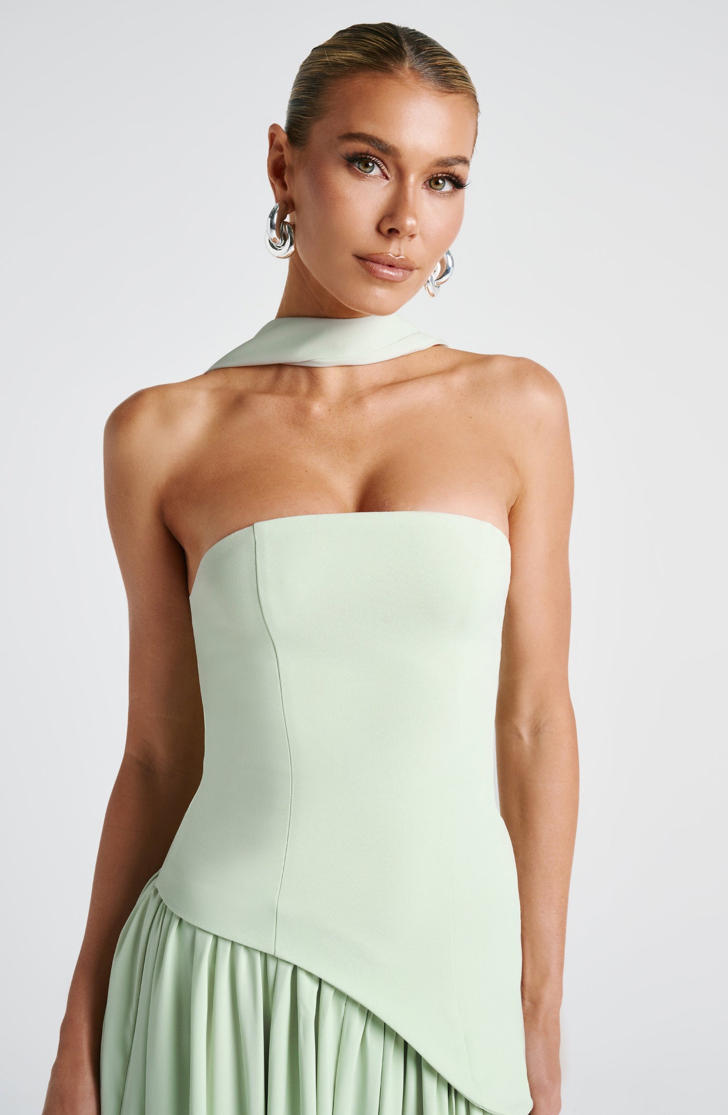 Nerina™ Fließendes Maxikleid Modeberg Bern