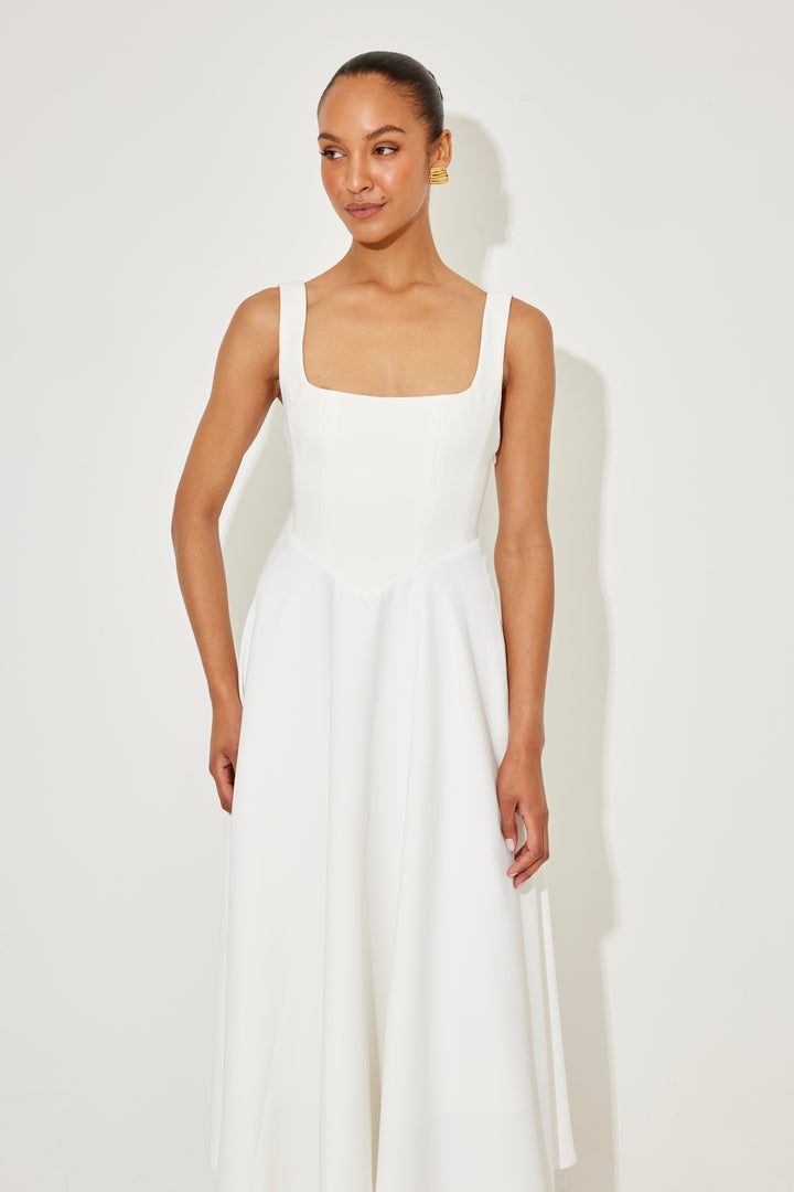 Renée™ Zeitloses Midikleid mit fließendem Schnitt Modeberg Bern