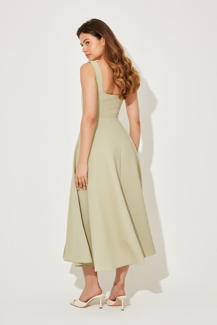 Renée™ Zeitloses Midikleid mit fließendem Schnitt Modeberg Bern