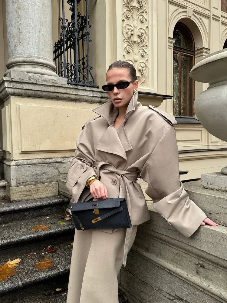 Zirvion™ Windbreaker Chic Mantel Modeberg Bern