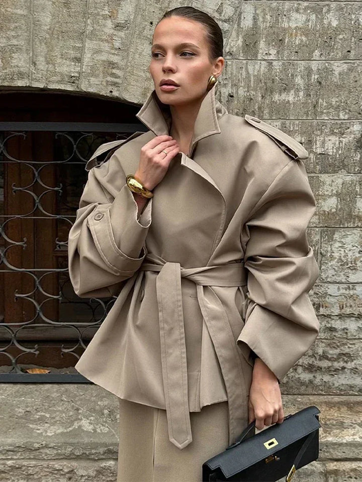 Zirvion™ Windbreaker Chic Mantel Modeberg Bern