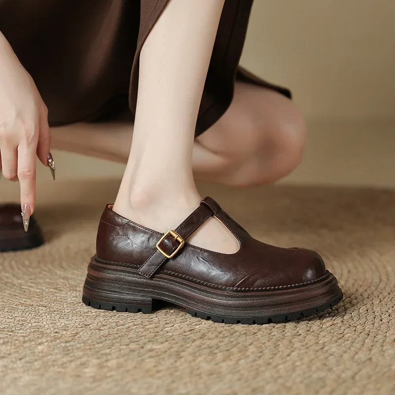Aurenil™ Eleganter Schuh Modeberg Bern