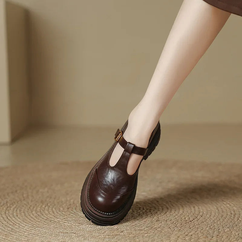 Aurenil™ Eleganter Schuh Modeberg Bern