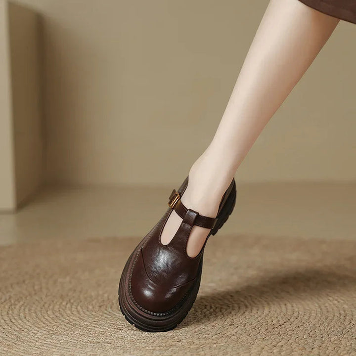 Aurenil™ Eleganter Schuh Modeberg Bern