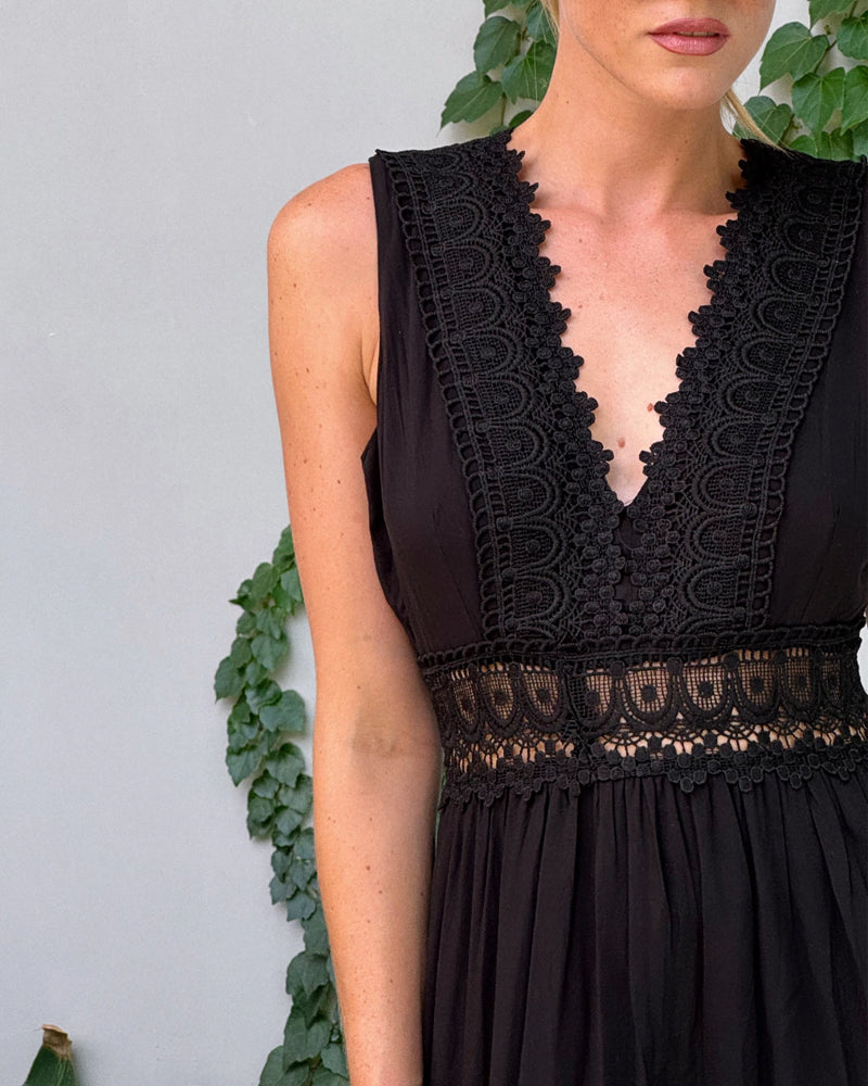 Saphira™  Boho-Midikleid mit Spitzendetails Modeberg Bern