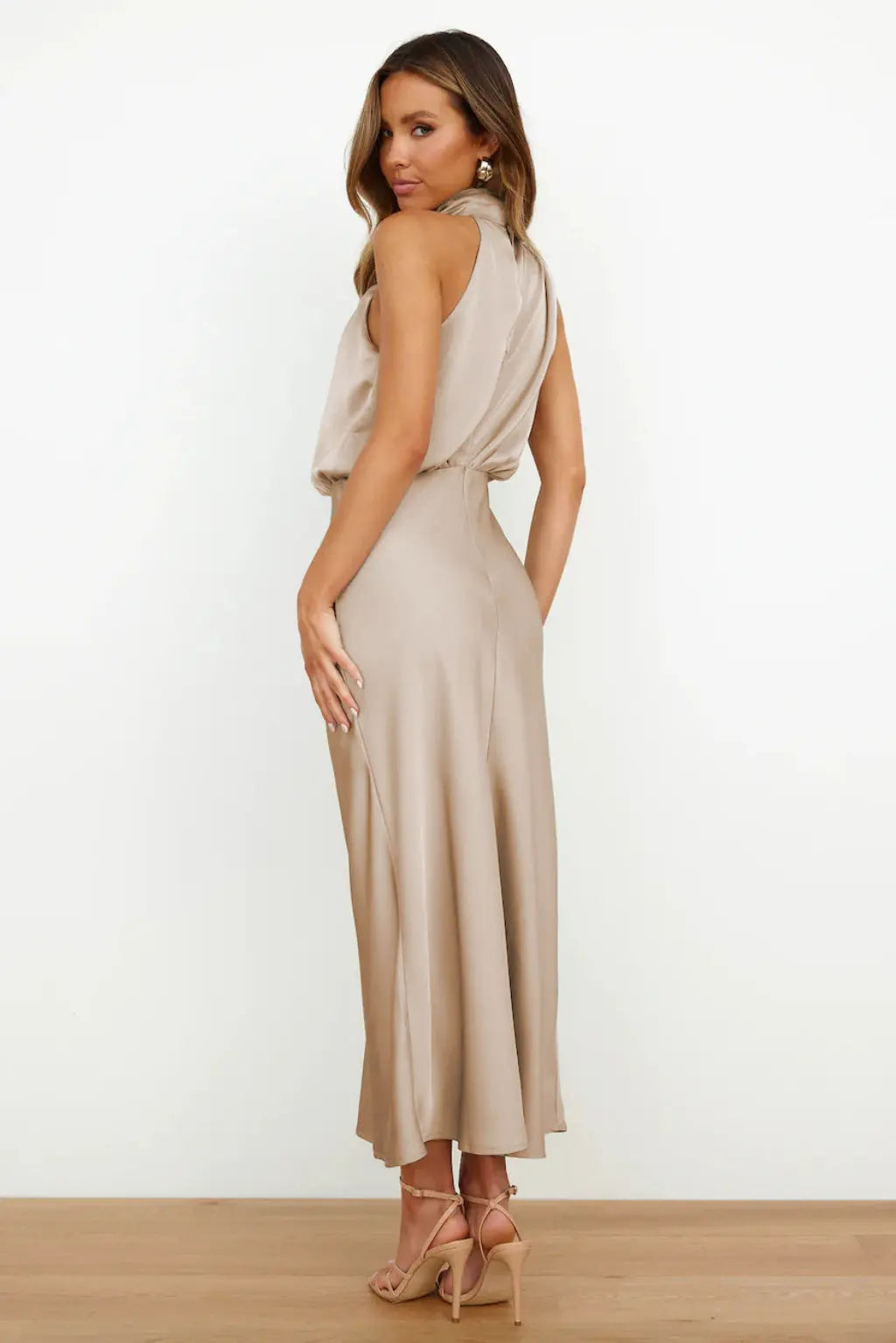 Selene™ Halterneck-Langes Kleid Modeberg Bern