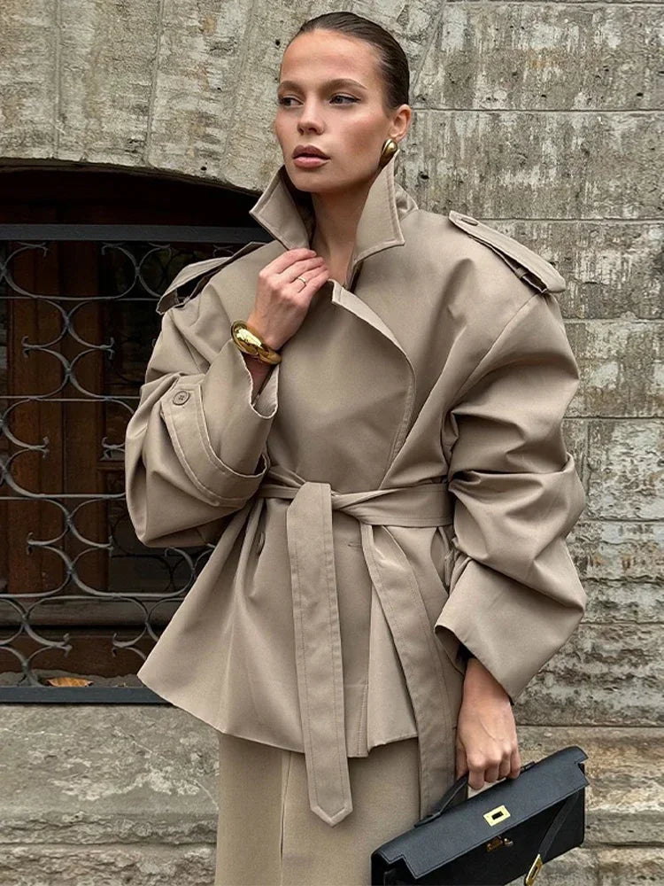 Zirvion™ Windbreaker Chic Mantel Modeberg Bern