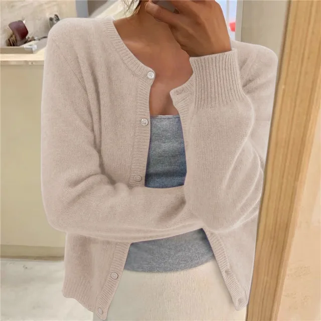 Soft Cashmere-Feel Knit Cardigan with Button Front Modeberg Bern