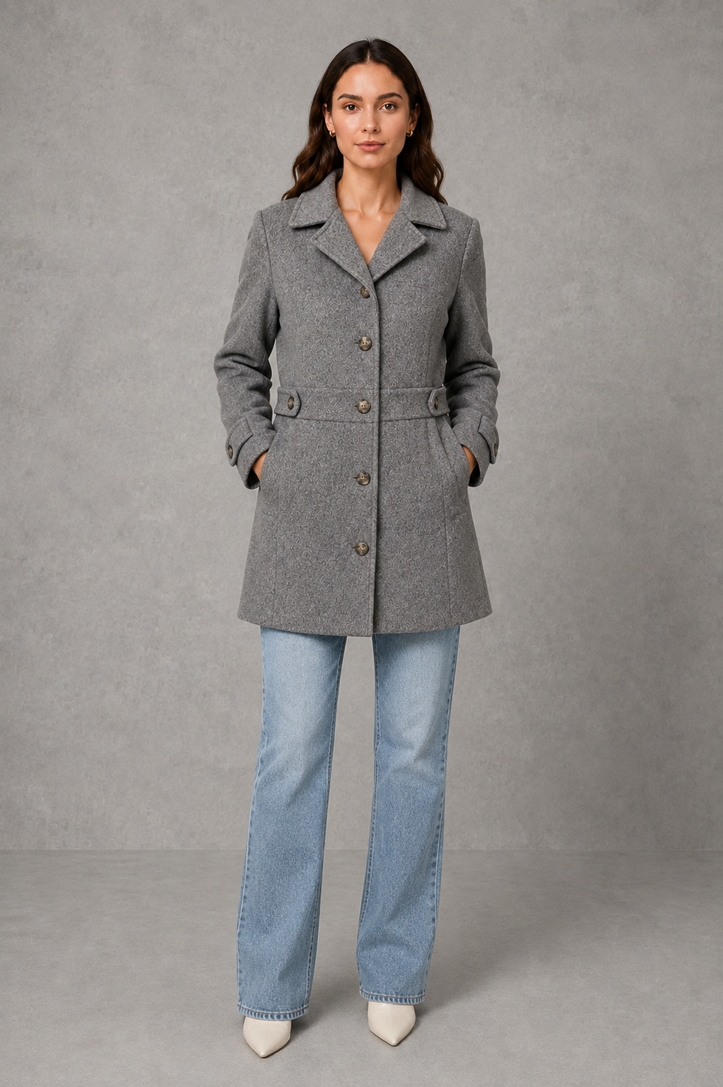 Tailored Longline Coat with Collar and Button Front Modeberg Bern
