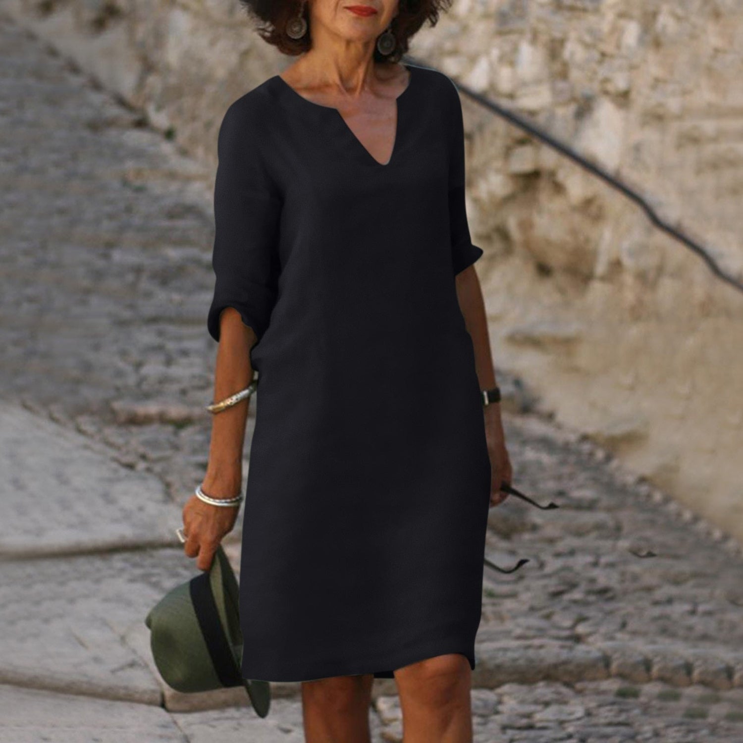 Zelina™ Kleid mit V-Ausschnitt Modeberg Bern