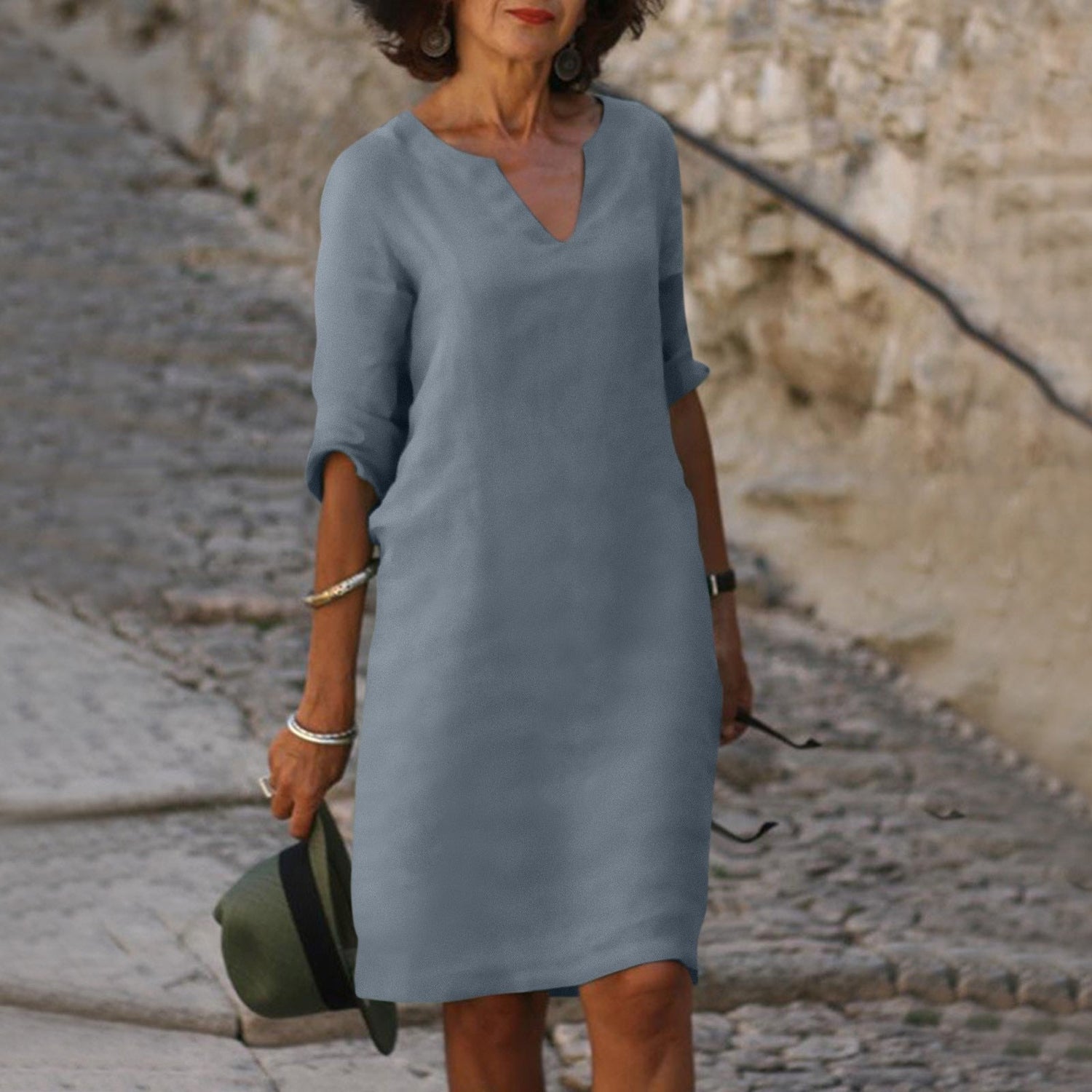Zelina™ Kleid mit V-Ausschnitt Modeberg Bern