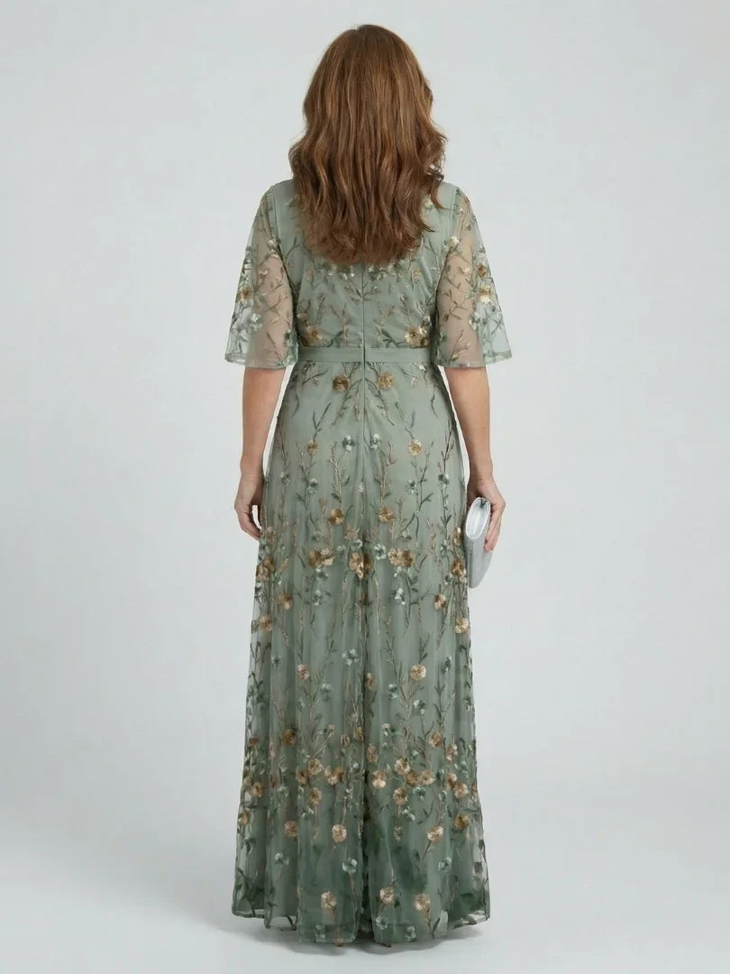 Floral Embroidered V-Neck Short Sleeve Maxi Dress Modeberg Bern