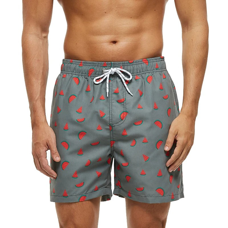 Drune | Atmungsaktive Badeshorts mit Funky Print für Männer Modeberg Bern