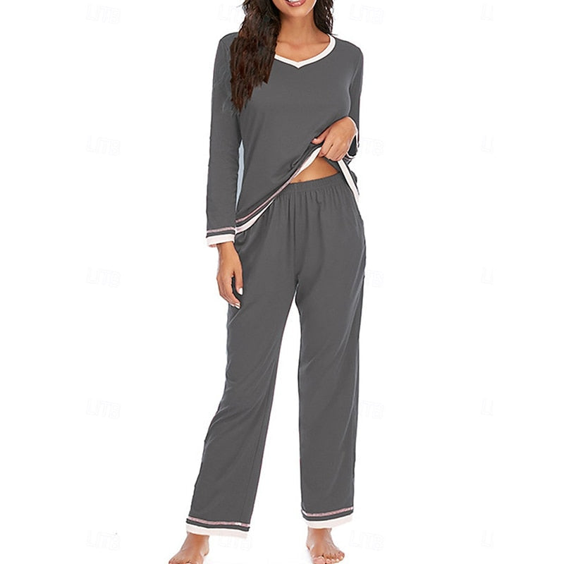 Relaxed V-Neck Loungewear Set Modeberg Bern