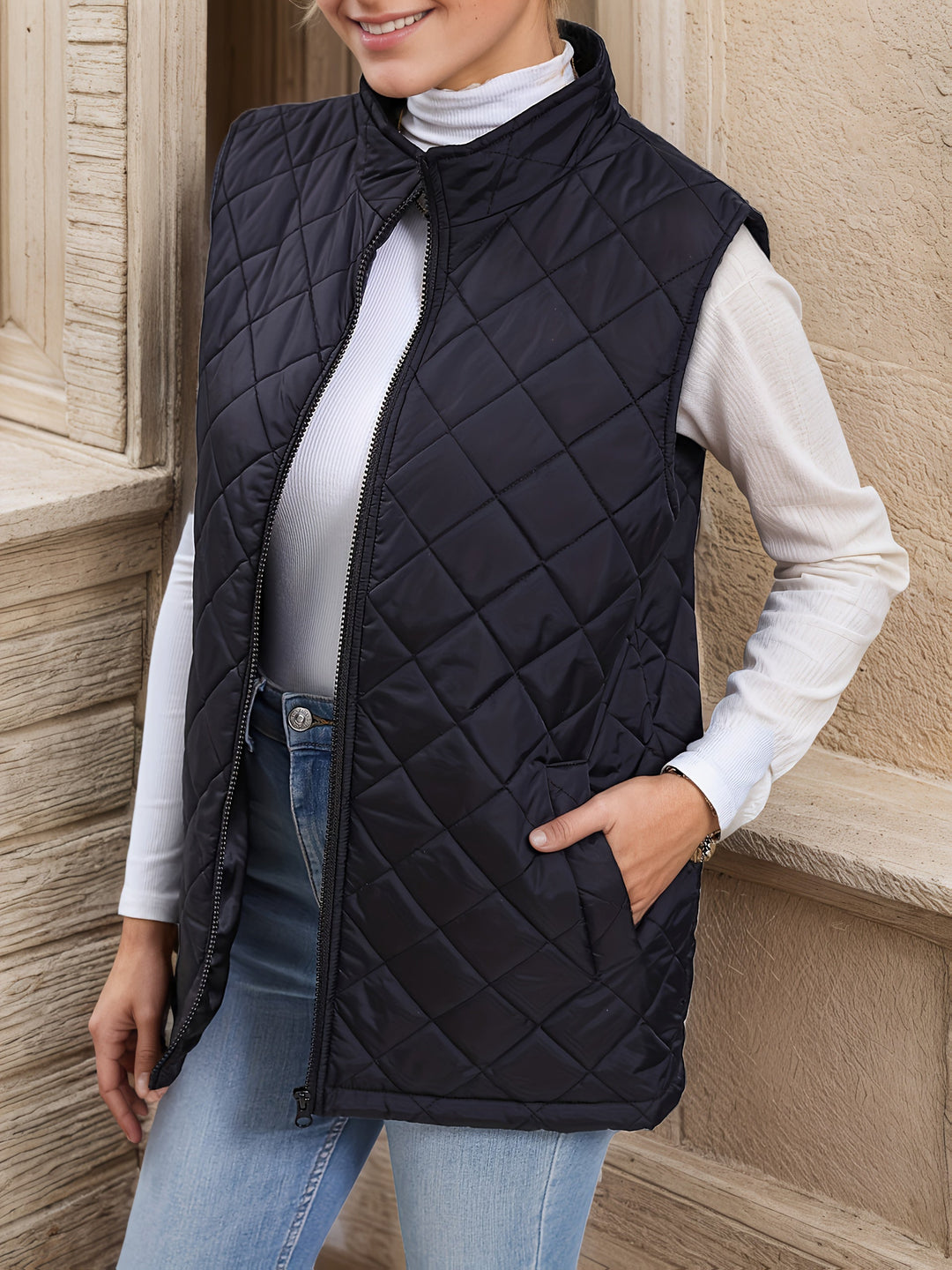 Diamond-Quilted Longline Sleeveless Jacket Modeberg Bern