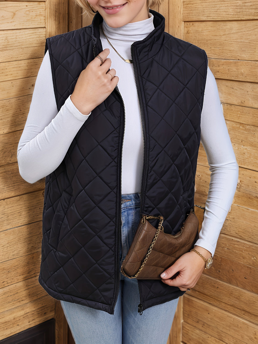 Diamond-Quilted Longline Sleeveless Jacket Modeberg Bern