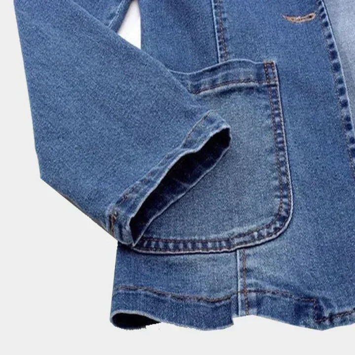 Chic Denim Jacket with Tailored Fit Modeberg Bern