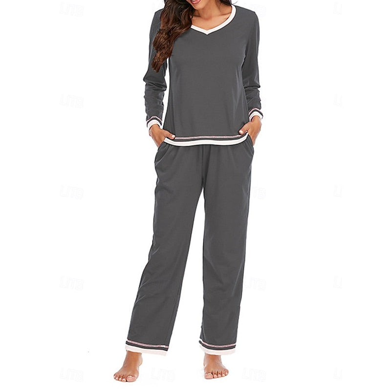 Relaxed V-Neck Loungewear Set Modeberg Bern
