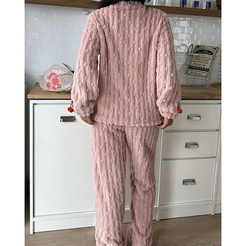 Cosy Cherry-Detail Fluffy Loungewear Set Modeberg Bern